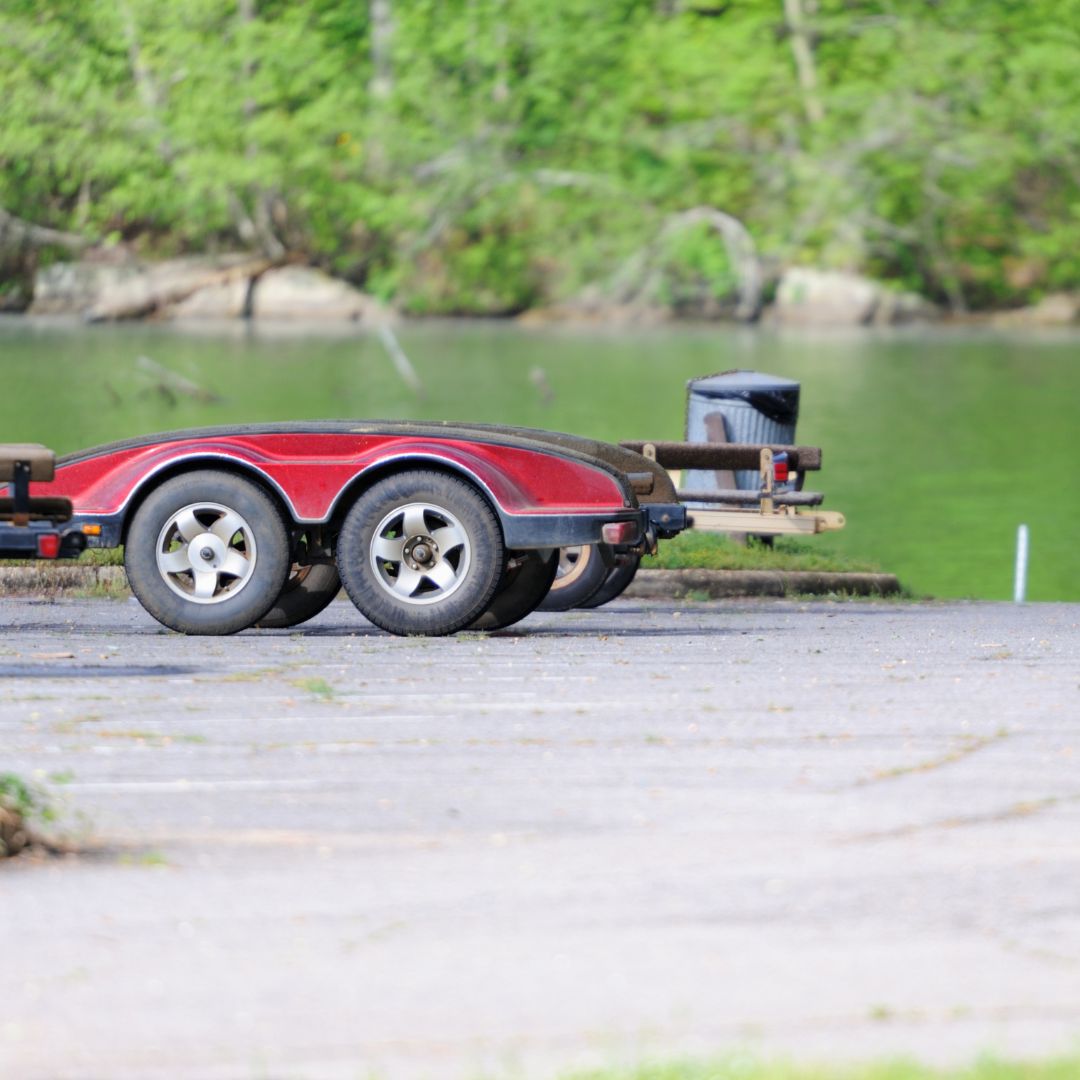 red boat trailer